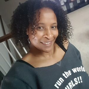 Meet your Posher, Tiffany